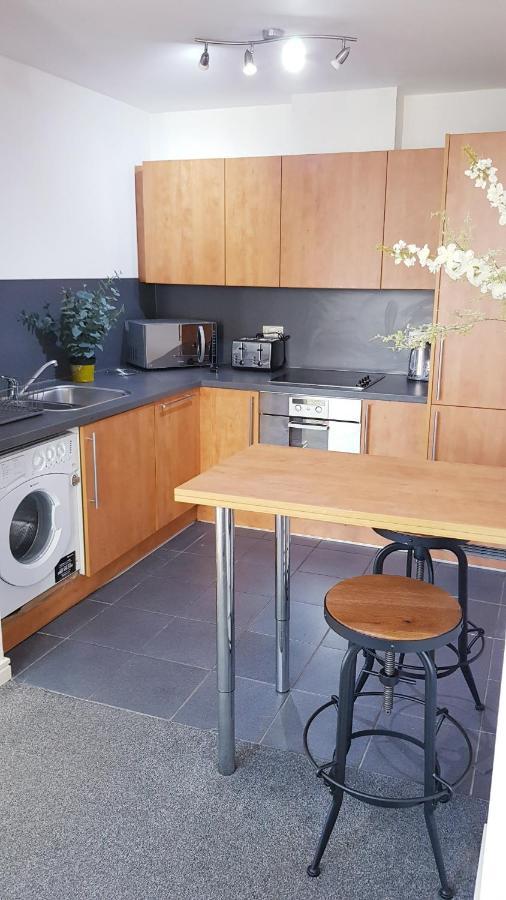 City Centre 1 Bed Apartment With Free On Site Parking With Cctv By Lets Relocations Birmingham Ngoại thất bức ảnh